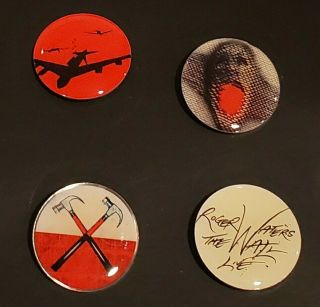 Roger Waters The Wall Tour 2010 Pin Badge Set Pink Floyd 2