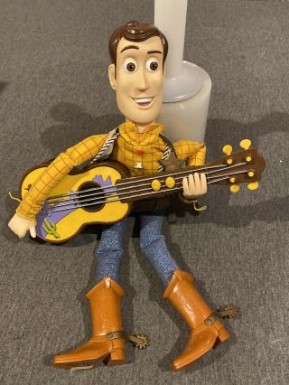 1999 Mattel Disney Toy Story 2 Strummin Singing Woody Doll 17 " W/guitar