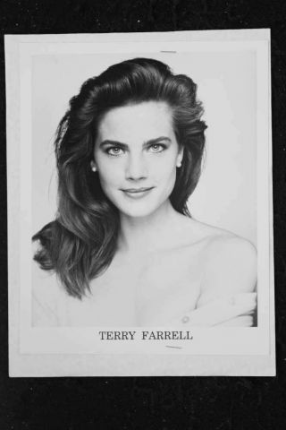 Terry Farrell - 8x10 Headshot Photo W/ Resume - Star Trek Deep Space 9