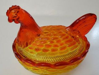 Vintage Glass Hen On A Nest Amberina Orange Red Yellow Scalloped Edge 3.  75 " High
