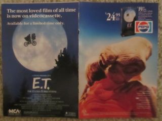1982 E.  T.  Classic Steven Spielberg Fantasy 2 - Page Color Tv Guide Ad Pepsi