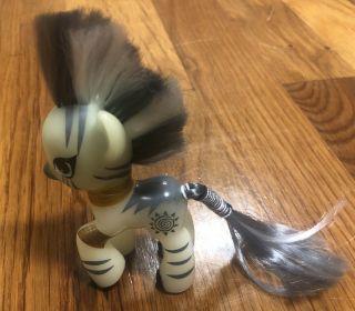 2012 Glow In The Dark Toys R Us Zecora My Little Pony Mlp G4 3 " Brushable