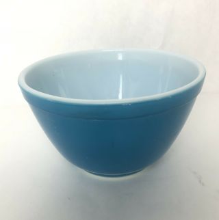Pyrex 401 Primary Color Blue Turquoise Small Nesting Mixing Bowl 1.  5 Pt Vintage