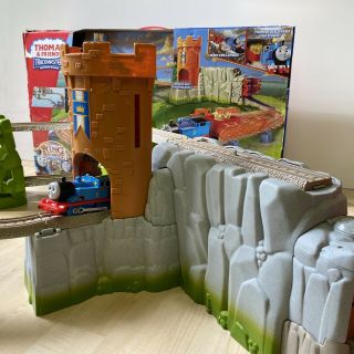Thomas & Friends Train Trackmaster Castle Quest Set Box 2 Engines All Work Read