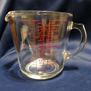 Vintage Pyrex 4 Cup Liquid Measure Measuring Cup D Handle Metric