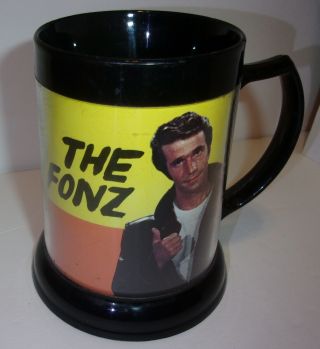 Vtg 1976 The Fonz Happy Days Tv Show Fonzie Black Plastic Insulated Mug By Dawn