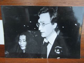 John Lennon,  Yoko Ono Promo / Press Photo 6 X 4 Beatles 1977 York