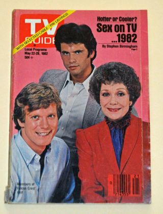 " Falcon Crest " Jane Wyman,  Billy Moses & Lorenzo Lamas - 1982 Iowa Tv Guide Nrmt