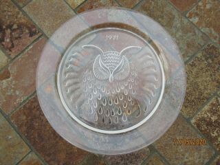 1971 Lalique Clear & Frosted Crystal Annual Plate,  Owl