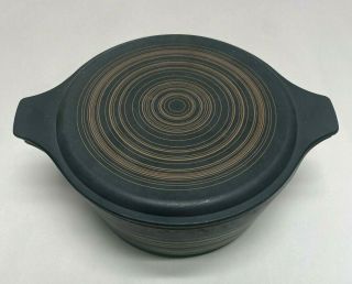Vintage Pyrex 2.  5 Quart Terra Casserole Dish Lid 475 Matte Black Gold Stripe Pot
