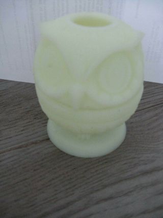 Fenton Glass Owl Fairy Lamp Custard Yellow 3