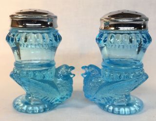 Boyd Art Glass Set Of Bird Salt And Pepper Shakers Light Blue