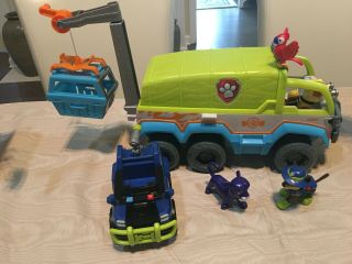 Paw Patrol Jungle Patroller With Vehicles And Figures