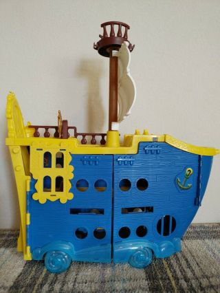 Fisher - Price Disney Jake And The Neverland Pirates Mighty Colossus Rolling Ship