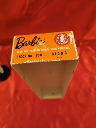 VINTAGE BOXED 3 BLONDE PONYTAIL BARBIE WITH RARE PINK EYELINER 4