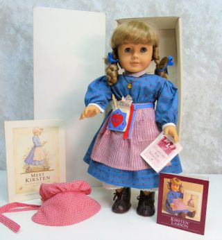 American Girl Pleasant Company Kirsten Doll,  Meet Outfit Necklace Wrist Tag Box