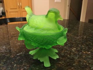 Vintage Westmoreland Lime Green Satin Glass Bird on Nest Candy Dish 2
