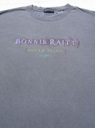 Bonnie Raitt Souls Alike 2005 - 06 Tour Large Concert T - Shirt