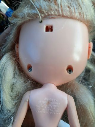 1972 Vintage Kenner Blythe Blonde Doll Ring Pull Changeable Eyes Work 4