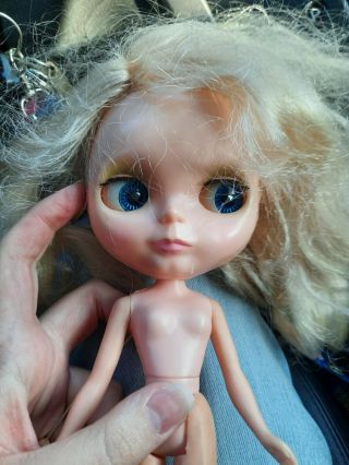 1972 Vintage Kenner Blythe Blonde Doll Ring Pull Changeable Eyes Work 5