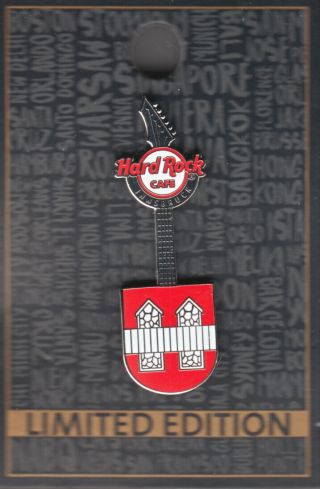 Hard Rock Cafe Pin: Innsbruck Shield Guitar Le300