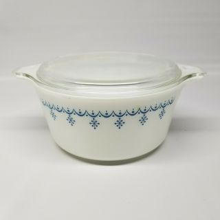 Vintage Pyrex Snowflake Blue Garland Round 1 1/2 Quart Casserole Dish W/ Lid 474