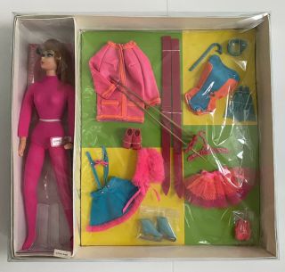 Vintage Living Barbie Action Accents 1970 Titian Nrfb Exclusive Sears Gift Set
