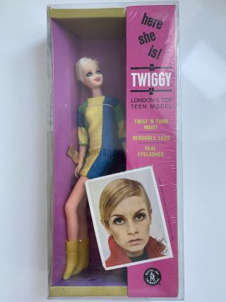 Vintage Twiggy Doll By Mattel 1967 Very Rare Nrfb Flawless