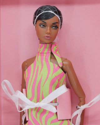 Fashion Royalty Hold That Tiger Poppy Parker 12 " Doll