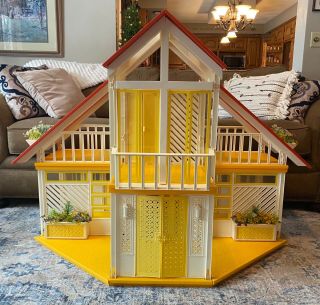 Complete Vintage 1978 Yellow Mattel Barbie Dream House A Frame 1970 