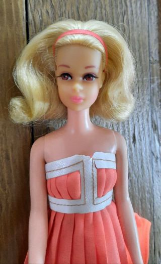 Vintage Barbie Mod Era 1971 Twist N Turn No Bangs Francie