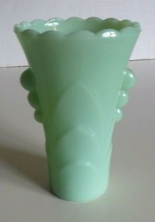 Vintage Jadite Green Fire King Glass Vase 5 1/4 Inches Art Deco Anchor Hocking