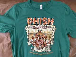 Phish 2018 Dry Goods Rosemont Event Shirt: Size Large (& Unworn)
