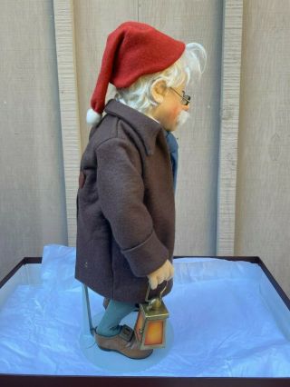 R.  John Wright Disney Geppetto Searches for Pinocchio Doll 122/250 2