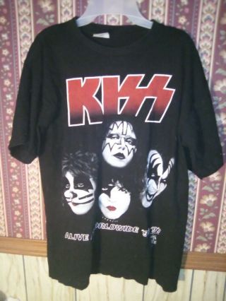 Kiss.  1996 Alive World Tour Black Concert Shirt