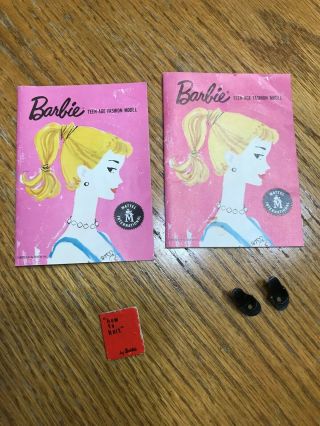 Vintage 1959 Mattel 850 Blond Barbie Box and Booklet 6