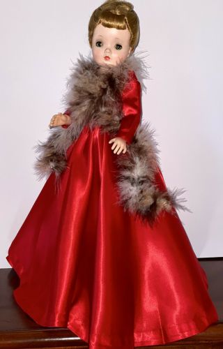 Vintage Madame Alexander Cissy In Red Satin Ballgown - 4