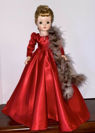 Vintage Madame Alexander Cissy In Red Satin Ballgown - 5