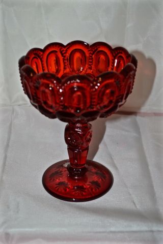 Vintage L.  E.  Smith Ruby Red Amberina Glass Candy Dish / Compote Footed
