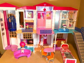 Barbie Hello Dreamhouse Dpx21