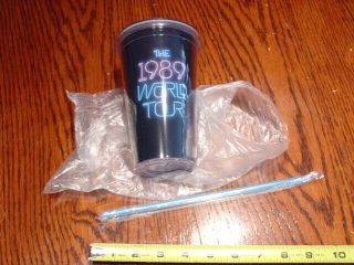 Taylor Swift 1989 World Tour Cup Tumbler Plastic Cup W/ Straw