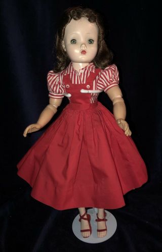 1955 Madame Alexander Cissy In 2083 Outfit,  Pretty Brunette,  Doll