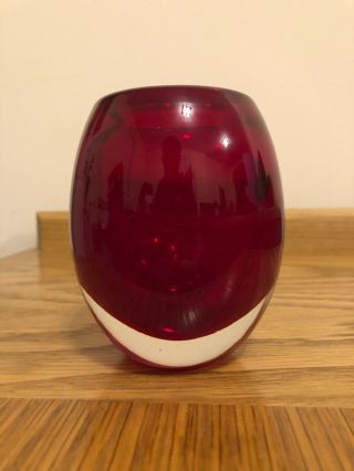 Vintage Whitefriars Optic Ovoid Glass Vase In Ruby Pat 9518 By Geoffrey Baxter