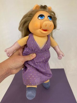 Vintage Fisher Price - 1980 - Muppets - Miss Piggy 890 - Plush / Doll