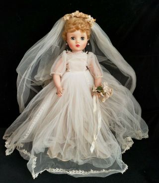 Vintage Circa 1950 Madame Alexander Bride Doll Elise 16 "