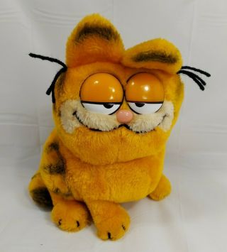 Vintage 1981 Garfield Sitting Dakin Plush Stuffed Animal Toy