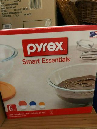 Nib Pyrex Smart Essentials 6 - Piece Mixing Bowl Set With Lids