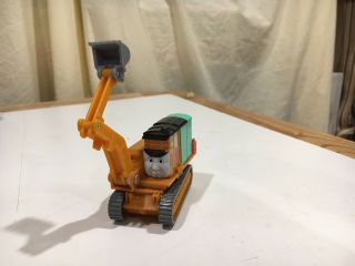Thomas And Friends Trackmaster Oliver The Excavator T2310 Wheeling Vehicle