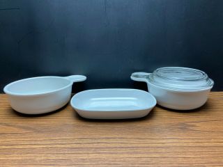 4 Pc Corning Ware White: (2) Grab It Bowls,  (1) Glass Lid & (1) Sidekick Plate