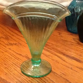 Vintage Green Glass Fan Vase Possibly Depression?